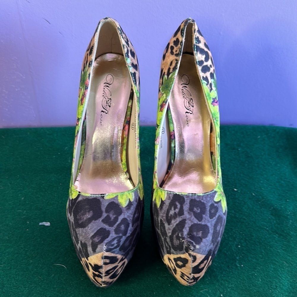 Wild Rose Women’s Platform Shoes Animal Print & Floral Size 8.5 Trendy Heels